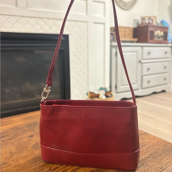 Burgundy Pochette - Picture 2 of 3